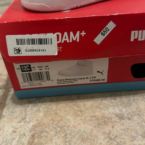 Gently Used white Kid Pumas Size 12C - Picture 6 of 6